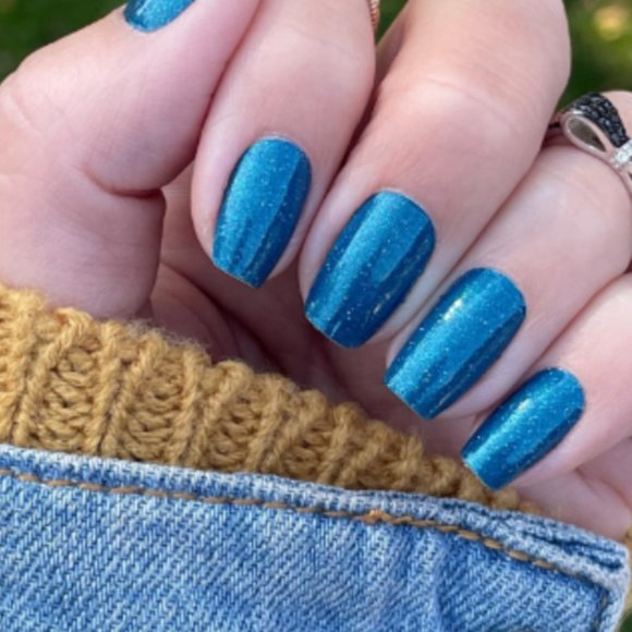 Color Street Nail Strips ~ Eat Teal You Drop - Picture 3 of 6